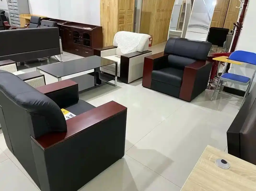 Executive Lounge Seating Upholstery | Premium Commercial Office Guide