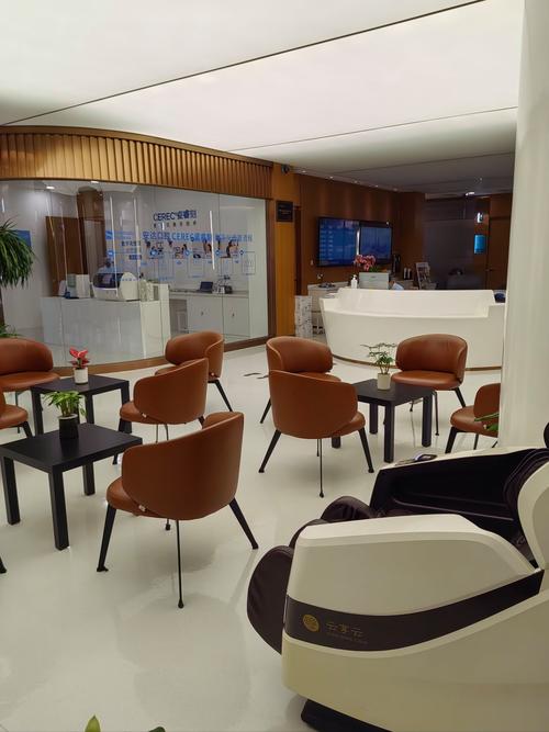 Healthcare Reception Seating | Medical Lobby Upholstery Material Guide