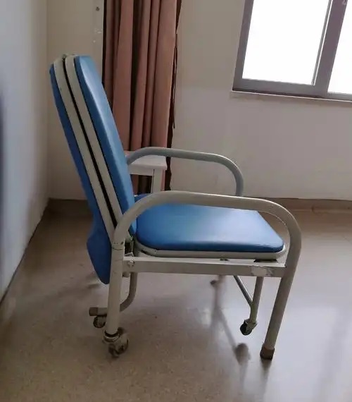 Patient recliner upholstery for rehabilitation