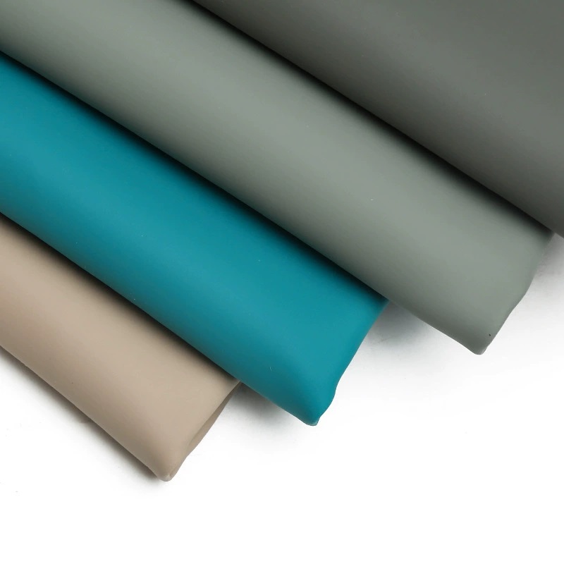 Easy Clean Sofa Leather: Best Upholstery Materials for Furniture